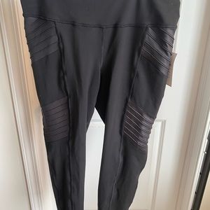 Old Navy Elevate Leggings